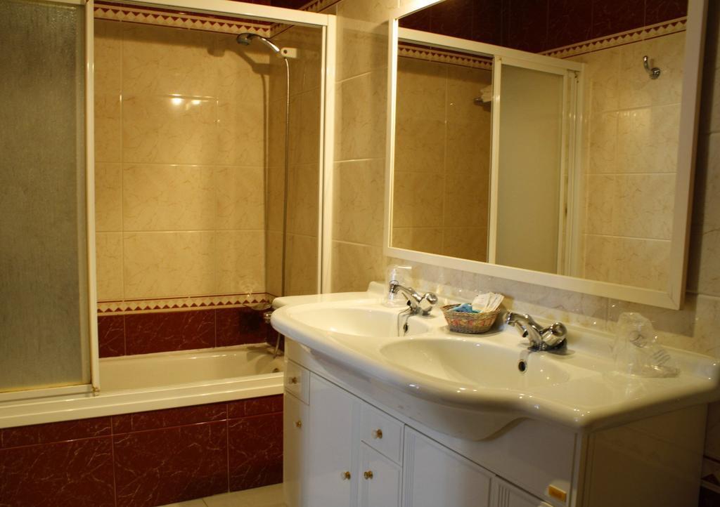 אוסונה Hotel Villa Ducal חדר תמונה